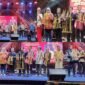 Bonnie Triyana memainkan angklung di Festival Seni Multatuli 2025, Rangkasbitung, Lebak.