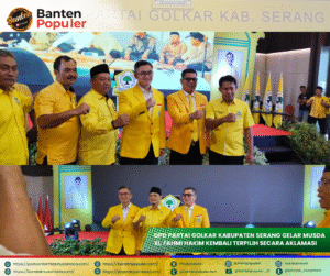 Fahmi Hakim bersama jajaran pengurus DPD Partai Golkar Kabupaten Serang usai pengukuhan dalam Musda XI di Swiss-Belinn Modern Cikande, Sabtu (18/10/2025). (Foto | BANTENPOPULER.COM)