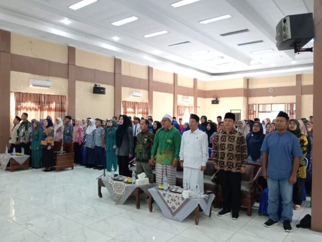 
					WORKSHOP GROWTH MINDSET UNTUK PELAJAR, GURU, DAN WALI MURID: PERKUAT BENTENG ANTI RADIKALISME DI SEKOLAH