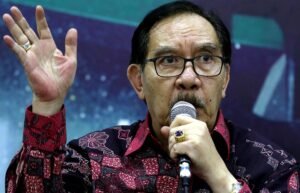 Mantan Ketua KPK Antasari Azhar tutup usia, Sabtu (8/11/2025). Sosok tegas dalam pemberantasan korupsi ini dikenang atas dedikasinya membangun integritas hukum di Indonesia. Sumber (Foto: Liputan6.com/Bantenpopuler.com)