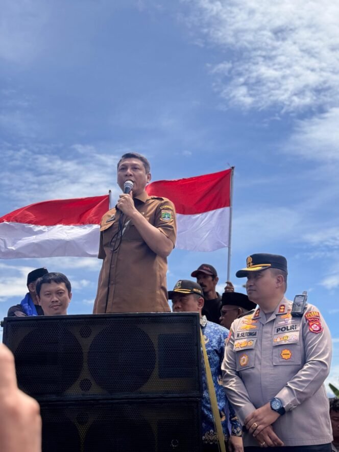 
					Dari Jalanan Hingga Ruang Kebijakan: Keteladanan Sekda Banten Merawat Stabilitas Daerah