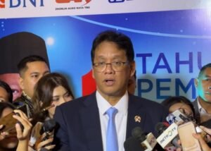 Menteri Keuangan Purbaya Yudhi Sadewa menyampaikan pernyataan tegas kepada awak media terkait pengawasan rekening pejabat pajak dan rencana perombakan di lingkungan Direktorat Jenderal Pajak dan Bea Cukai, Kamis (22/1/2026). (Foto: Dok. Kemenkeu RI/Bantenpopuler.com)
