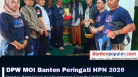 Pengurus DPW MOI Banten melaksanakan bakti sosial, wakaf buku yasin, serta edukasi sejarah dalam rangka Hari Pers Nasional 2026 di Situs Salakanagara, Cihunjuran, Mandalawangi, Pandeglang.