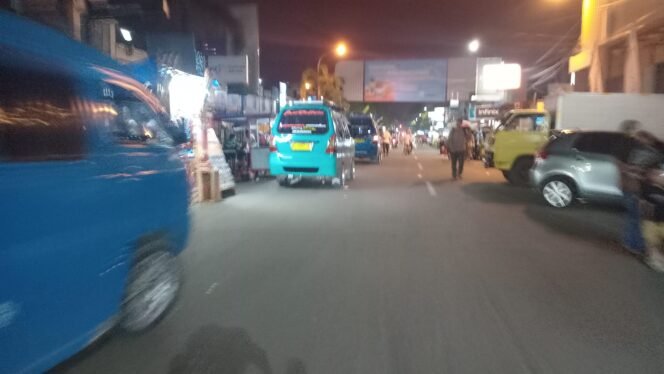 
					Baralak Nusantara Desak Penertiban Parkir Liar di Pusat Kota Rangkasbitung