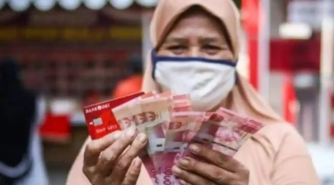 Ilustrasi kartu bantuan sosial (bansos). Seorang lansia di Desa Gubugan Cibereum, Kecamatan Maja, Kabupaten Lebak diduga tidak menerima bantuan sosial selama tujuh tahun meski dana tercatat telah dicairkan.