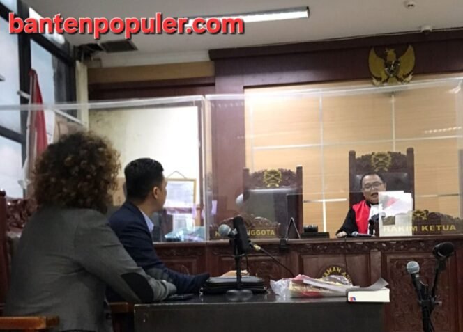 
					Sidang Praperadilan Temi J. Putra di PN Tangerang Ditunda, Kuasa Hukum Soroti Dugaan Kejanggalan Administratif